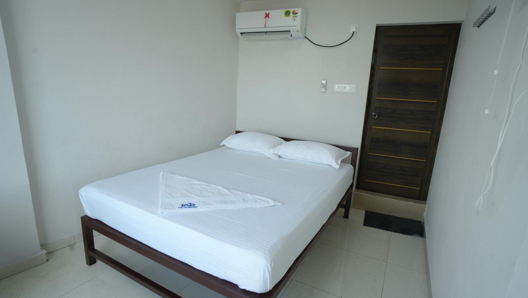 Hotel Port View Residency Pvr à Nedumbassery Extérieur photo
