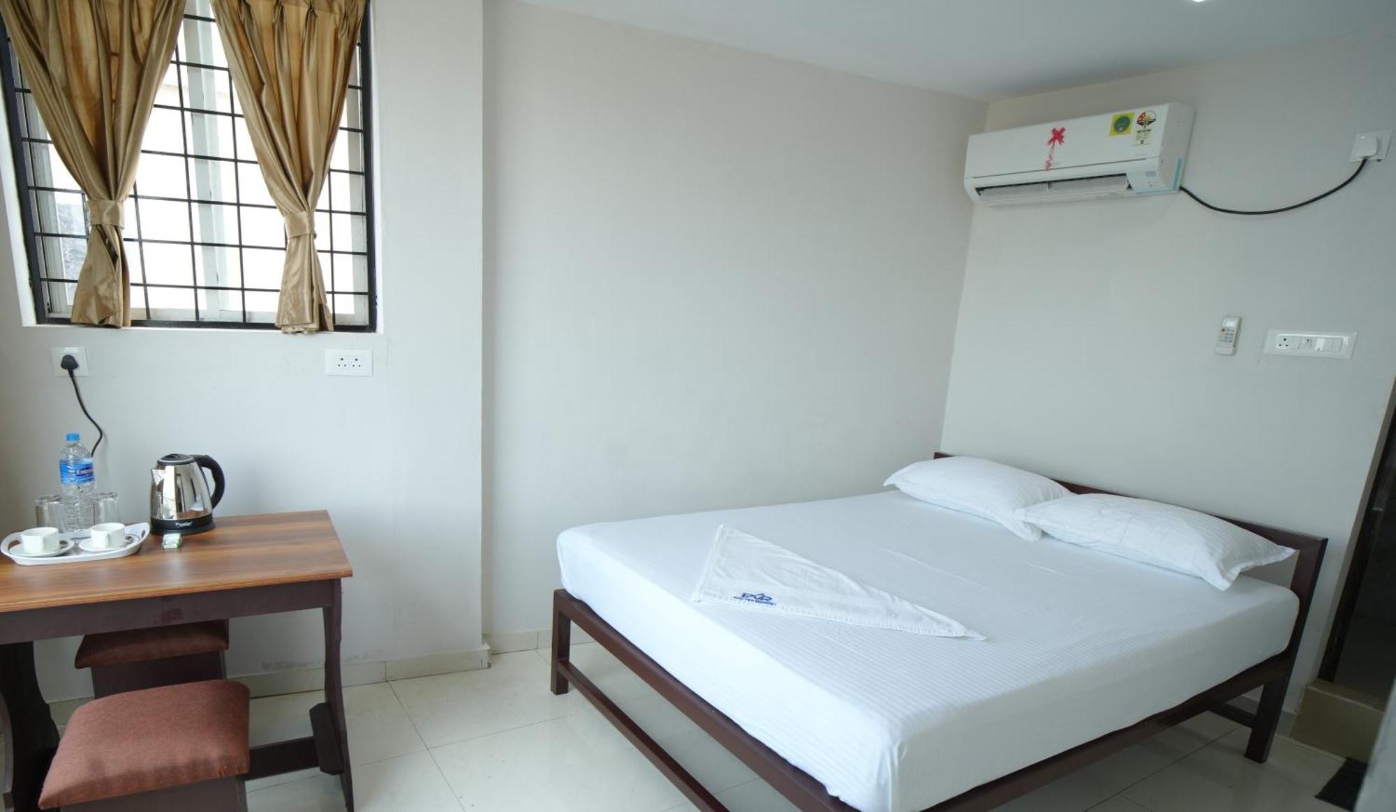 Hotel Port View Residency Pvr à Nedumbassery Extérieur photo