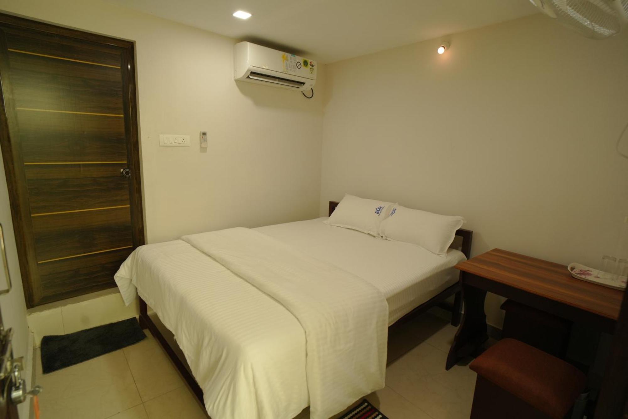 Hotel Port View Residency Pvr à Nedumbassery Extérieur photo