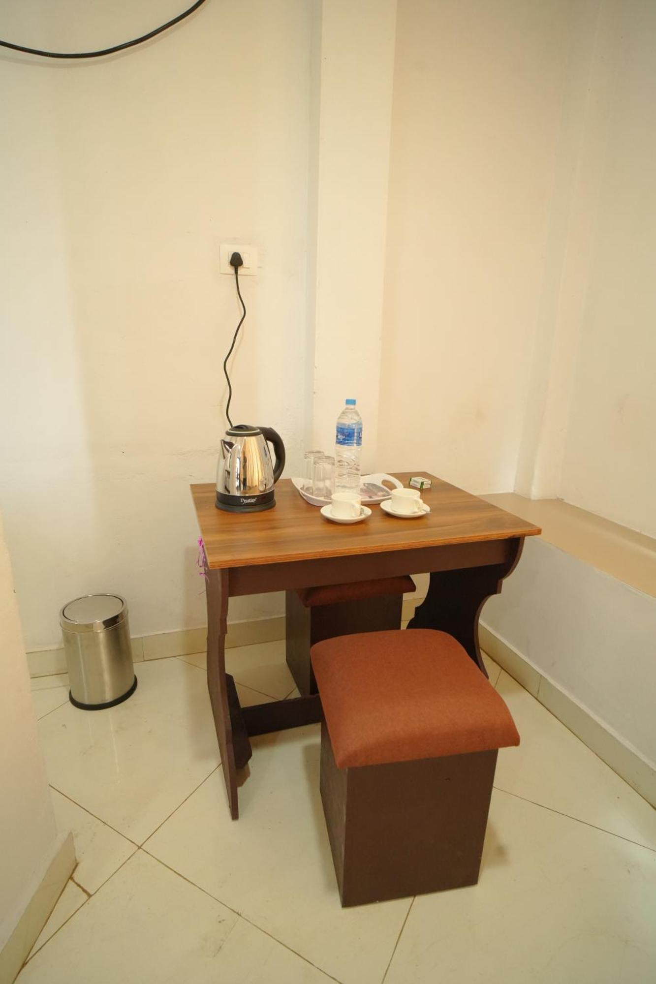 Hotel Port View Residency Pvr à Nedumbassery Extérieur photo
